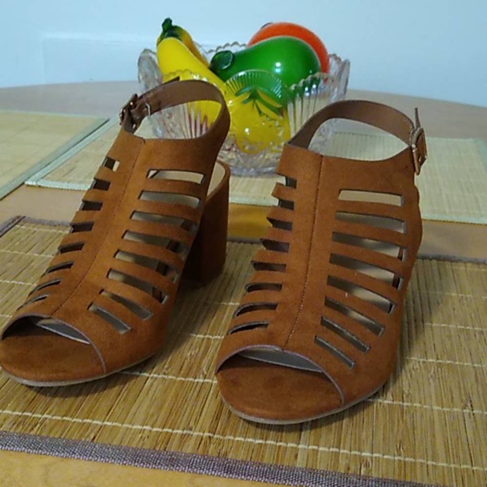 Laser Cutout Block Heel Sandals